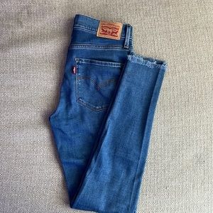 Levi 720 high rise super skinny